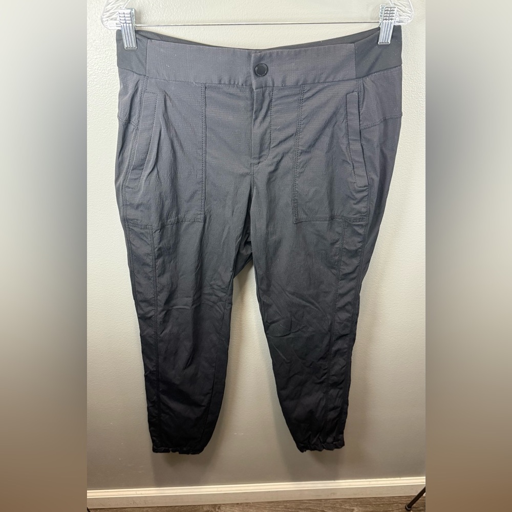 Athleta Women's Black Dipper Pants Mid Rise Y2K Nylon Utility‎ Hiking Size 8